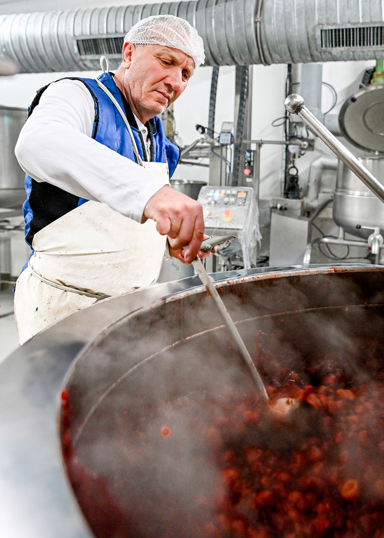 Compotes et confitures des Comtes de Provence, fruits du Vaucluse, de notre manufacture.